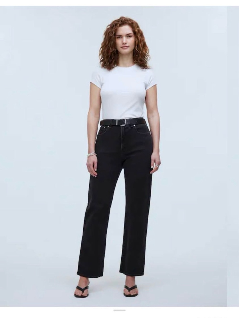 Madewell 90’s curvy size 26 never worn High-Rise Straight Jeans in Black -